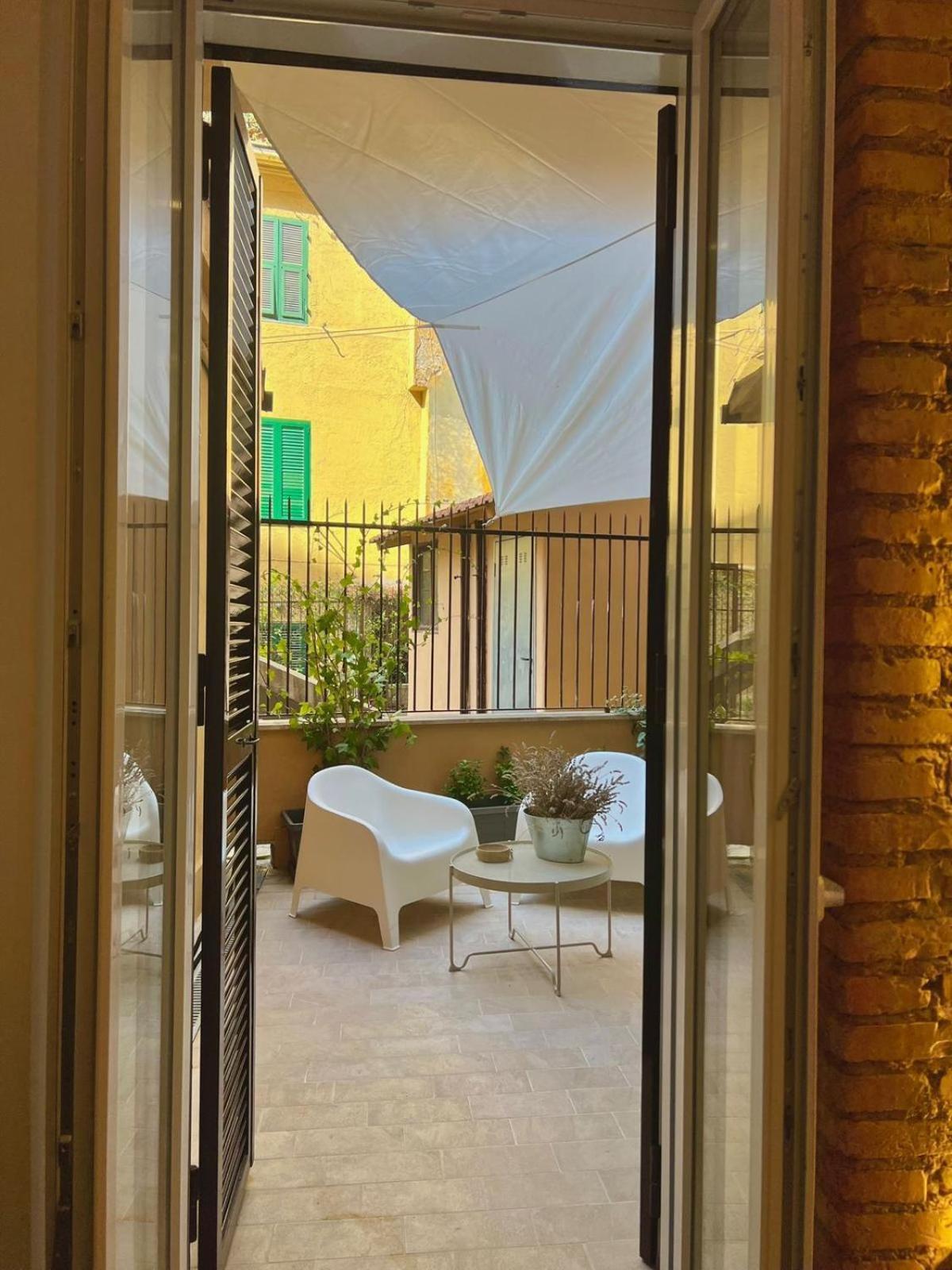 King'S Place Roma Esterno foto
